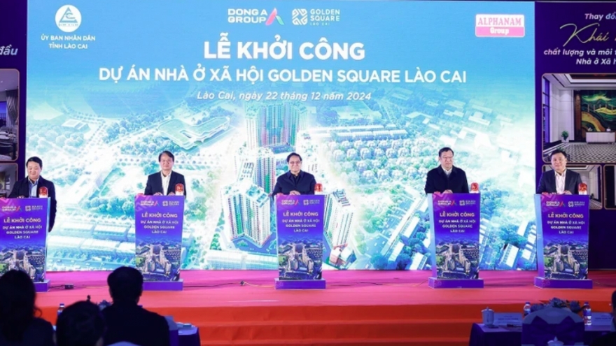 PM inspects, attends groundbreaking ceremony of infrastructure projects in Lao Cai